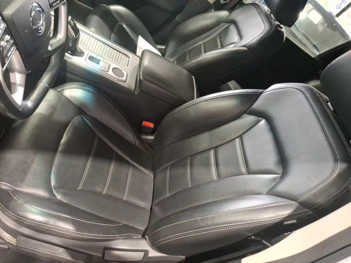 Ssangyong Rexton 2.2t Glx Diesel 4x2 6ab 8at 5p año 2023