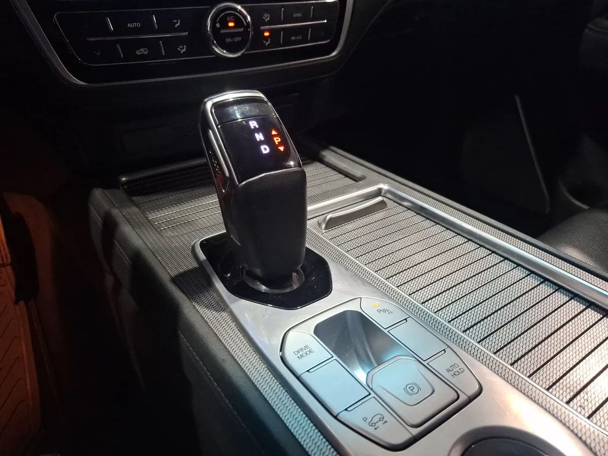 Ssangyong Rexton 2.2t Glx Diesel 4x2 6ab 8at 5p año 2023