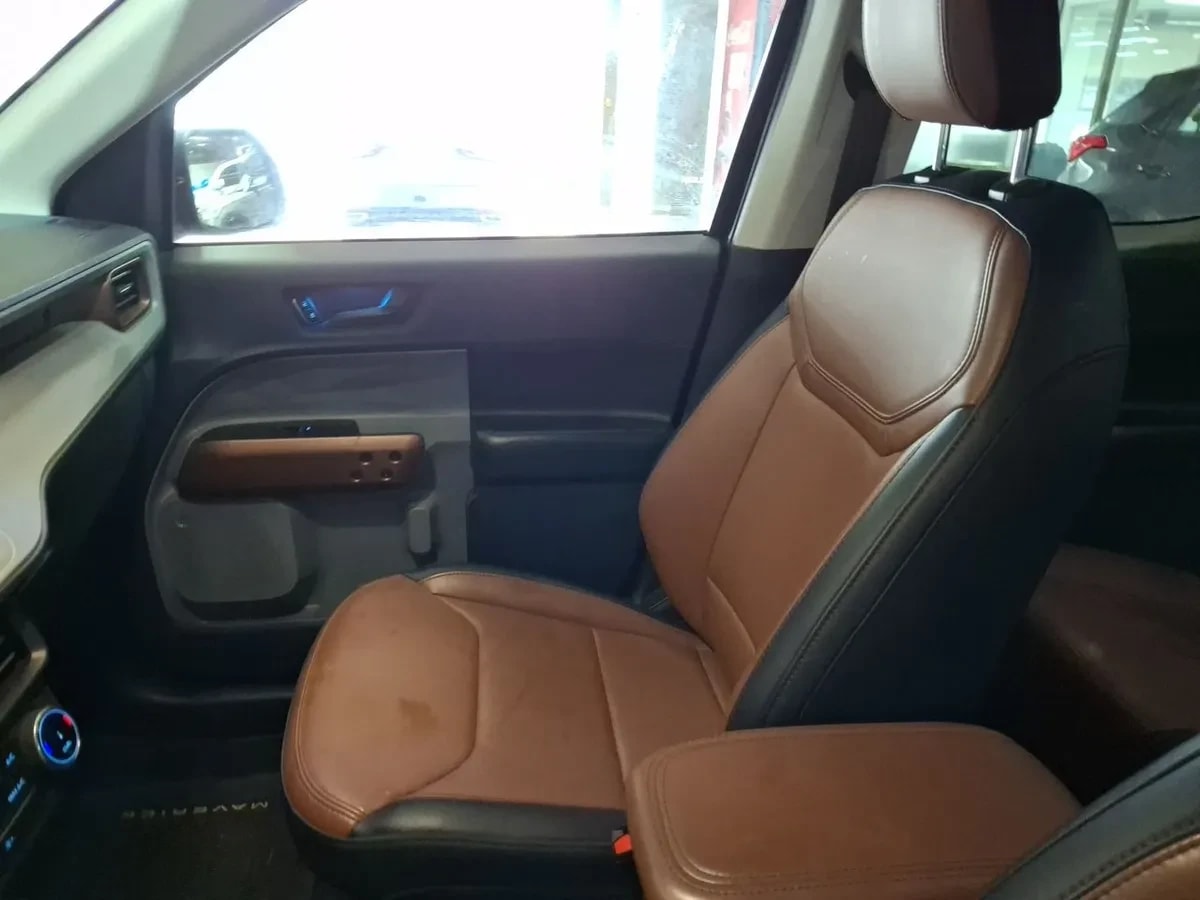 Ford Maverick 2.0 Lariat 4x4 At 4p año 2025