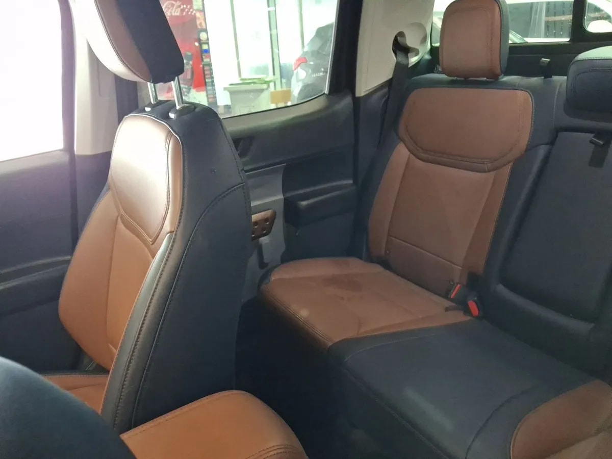 Ford Maverick 2.0 Lariat 4x4 At 4p año 2025