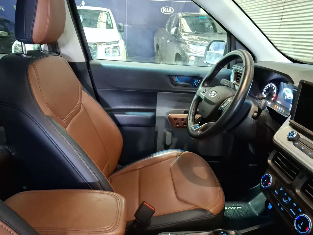 Ford Maverick 2.0 Lariat 4x4 At 4p año 2025