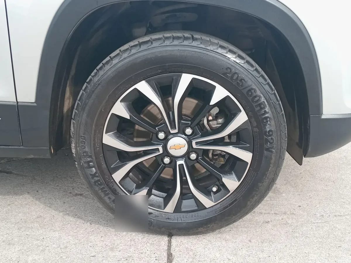 Chevrolet Groove 1.5 Premier P 4x2 Mt 5p año 2024
