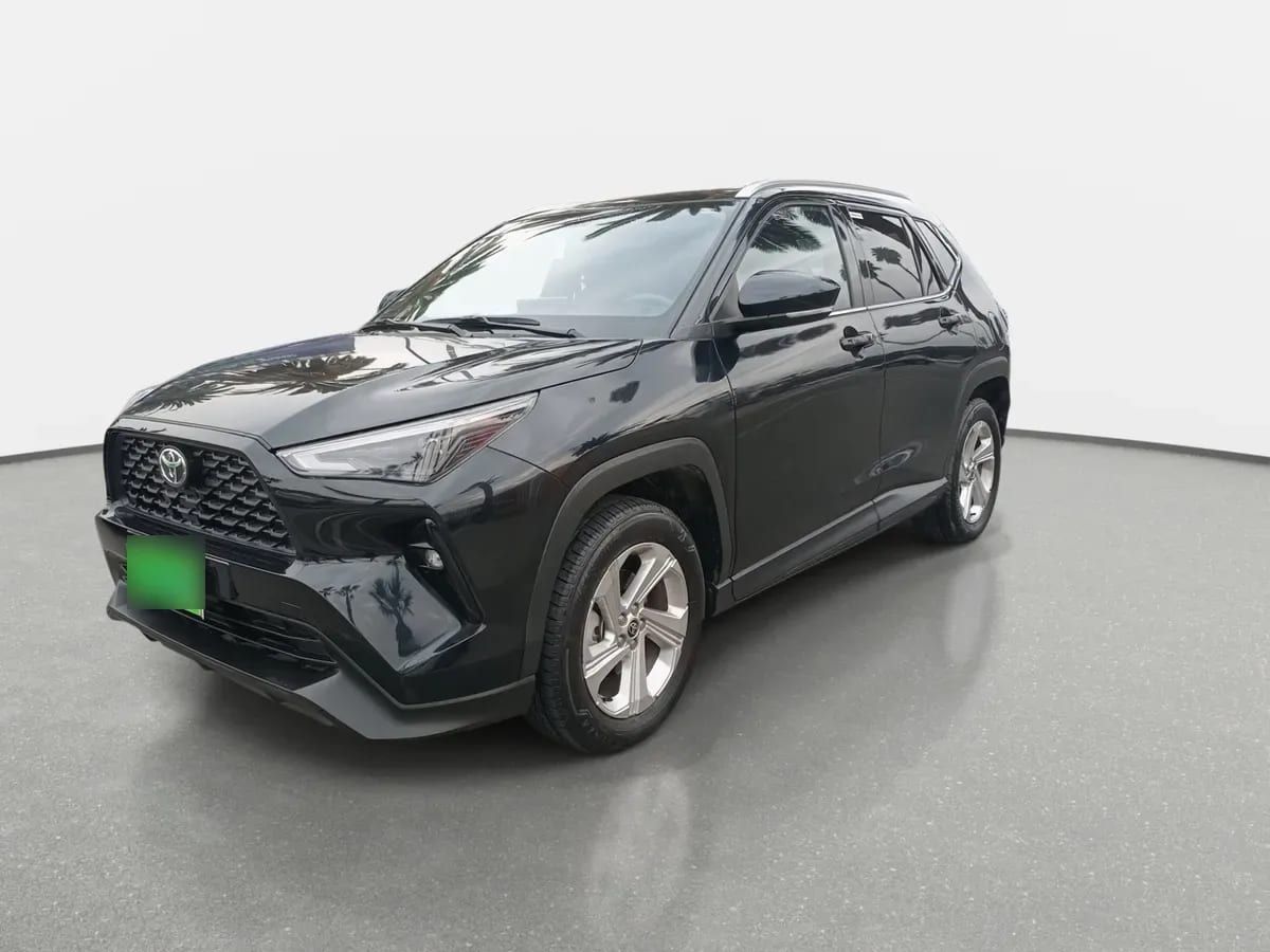 Toyota Yaris Cross 1.5 Xi 4x2 5mt 5p año 2025