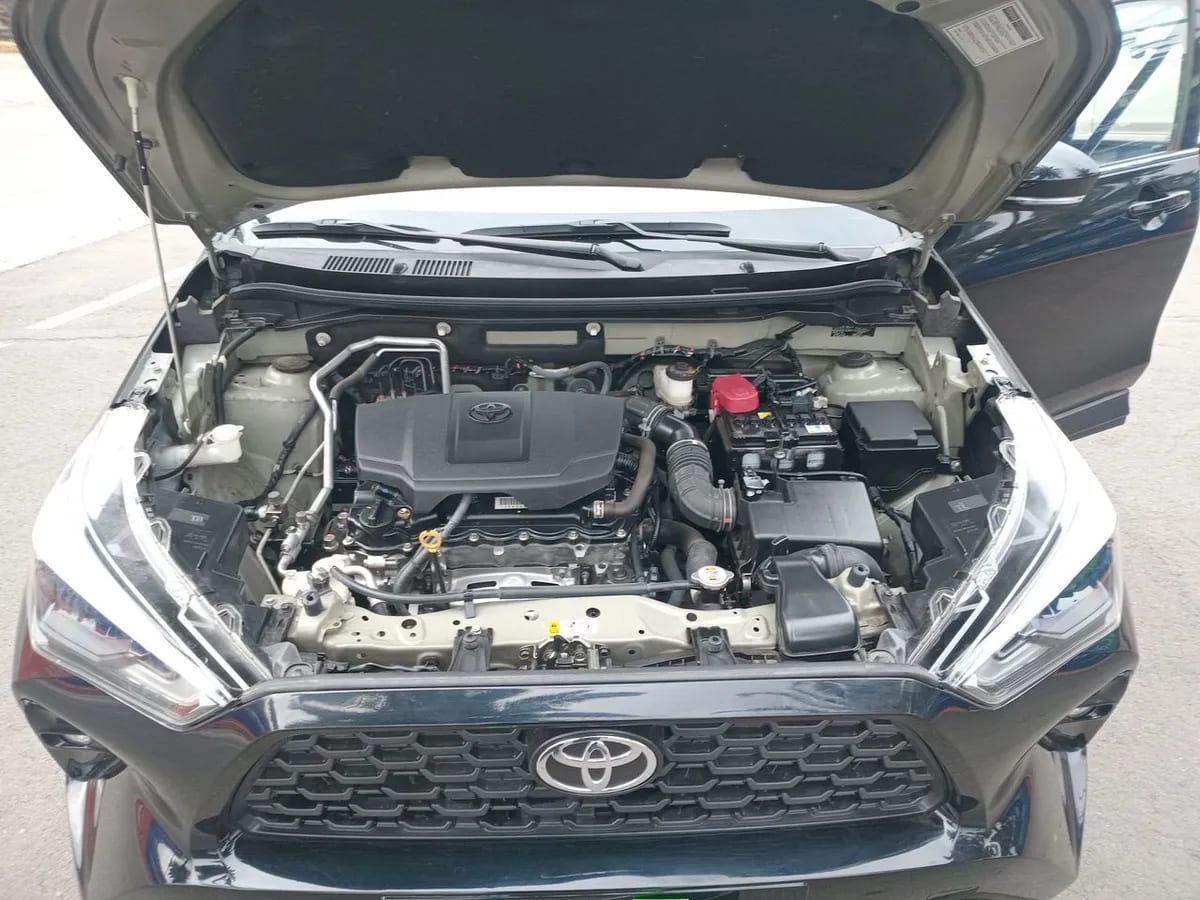 Toyota Yaris Cross 1.5 Xi 4x2 5mt 5p año 2025