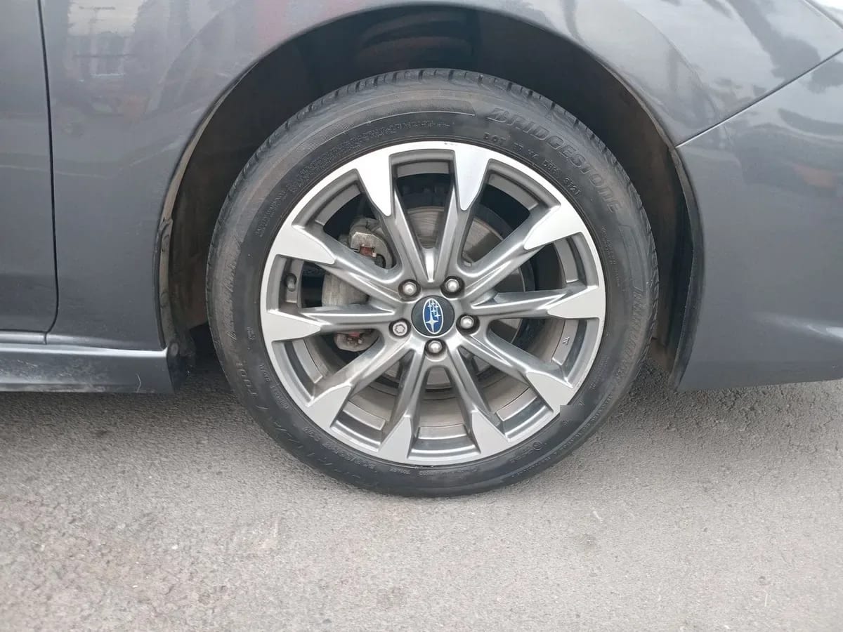 Subaru Impreza 2.0 Sport Dynamic Hb Awd Cvt At 5p año 2022
