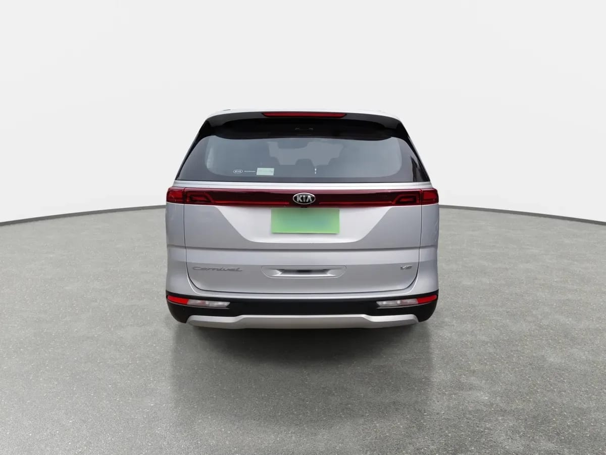 Kia Carnival 3.5 Ex 4x2 8at 5p año 2021