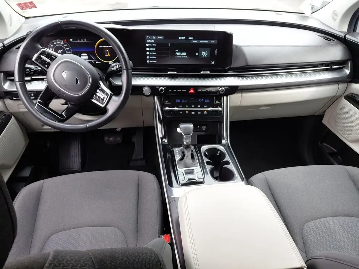 Kia Carnival 3.5 Ex 4x2 8at 5p año 2021