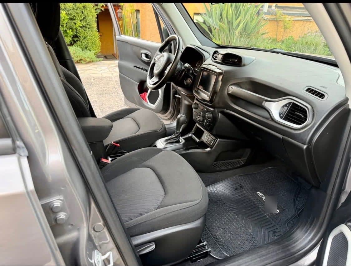 JEEP RENEGADE 1.8 Sport Lx At año 2022