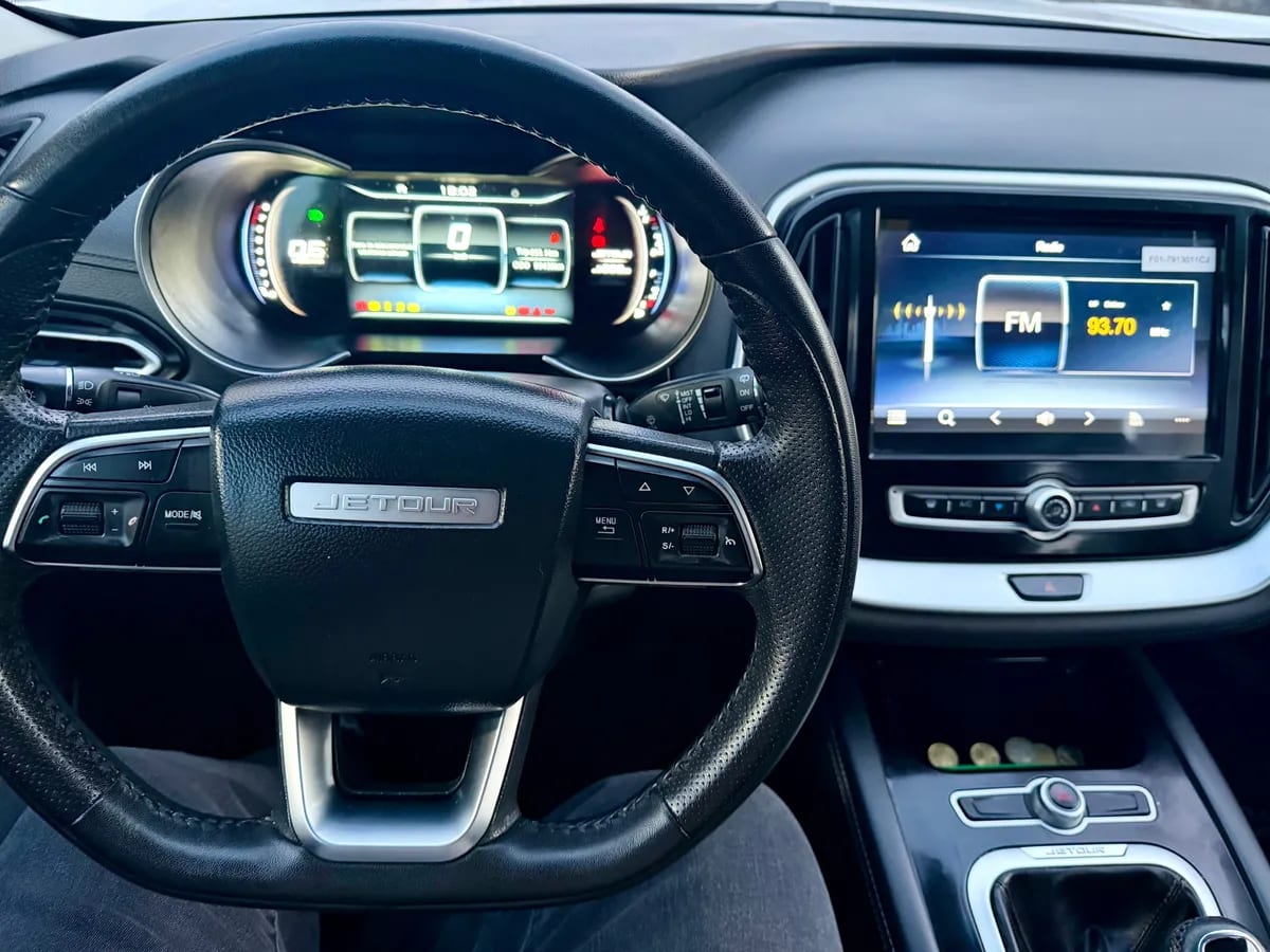 JETOUR X70 1.5 Gls Mt año 2022