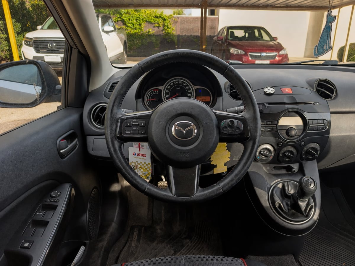 Mazda 2 Sport Gt año 2015