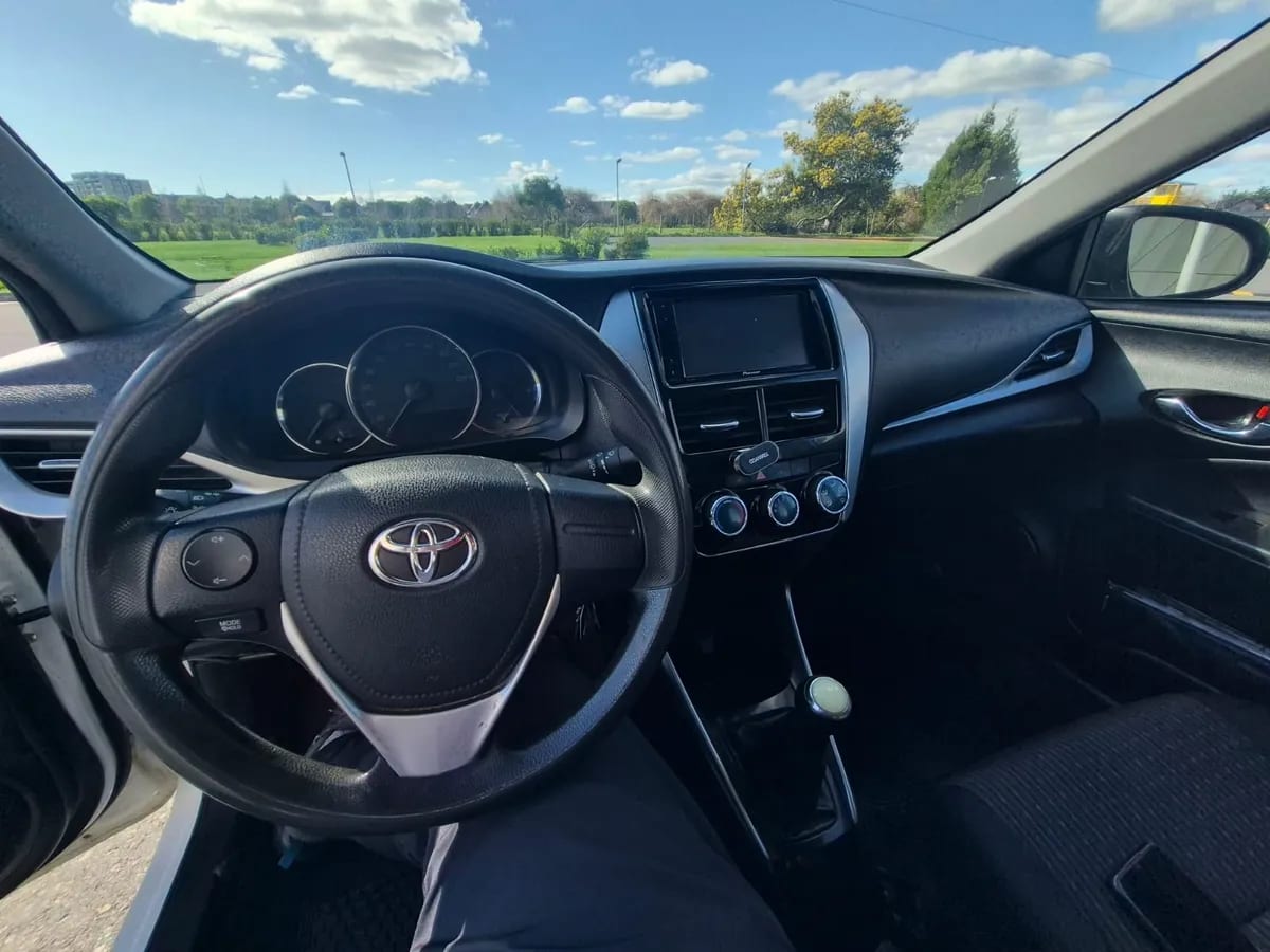 TOYOTA YARIS Otra año 2020