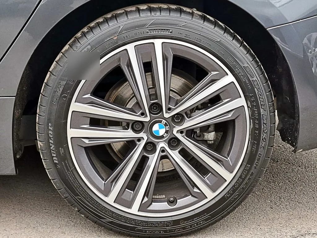 BMW 218 At año 2021