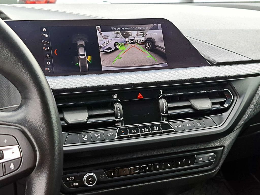 BMW 218 At año 2021