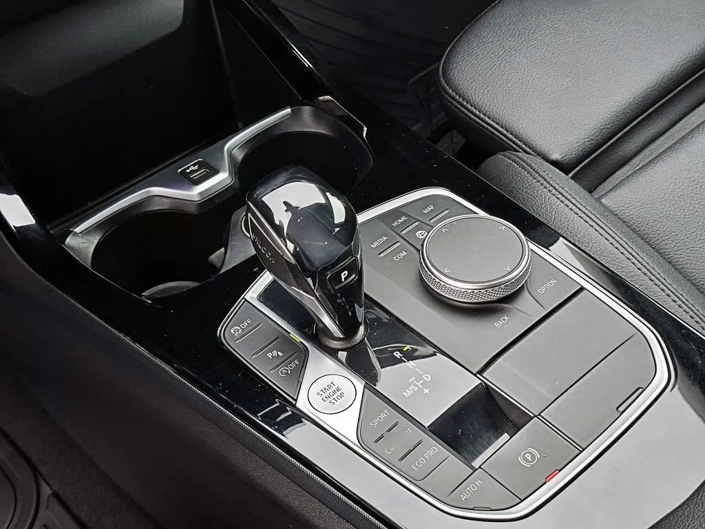 BMW 218 At año 2021