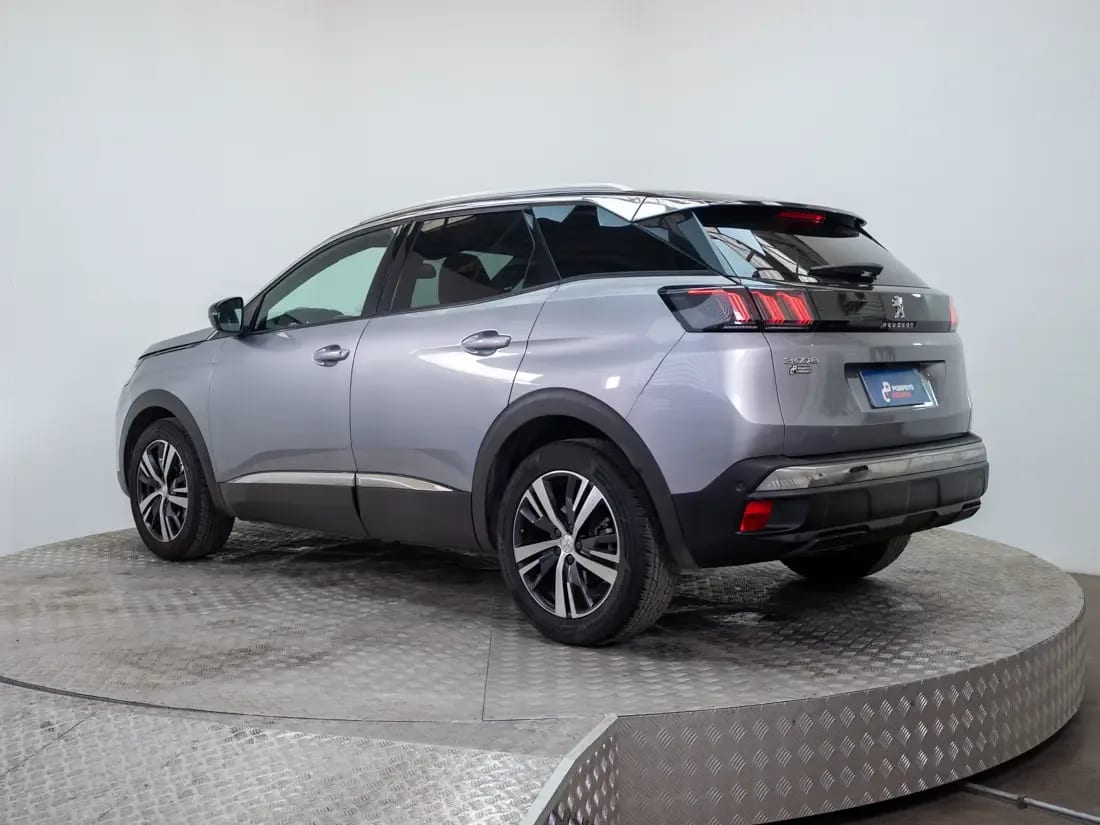 Peugeot 3008 1.5 Allure Pack Bluehdi 130 At Diesel año 2025