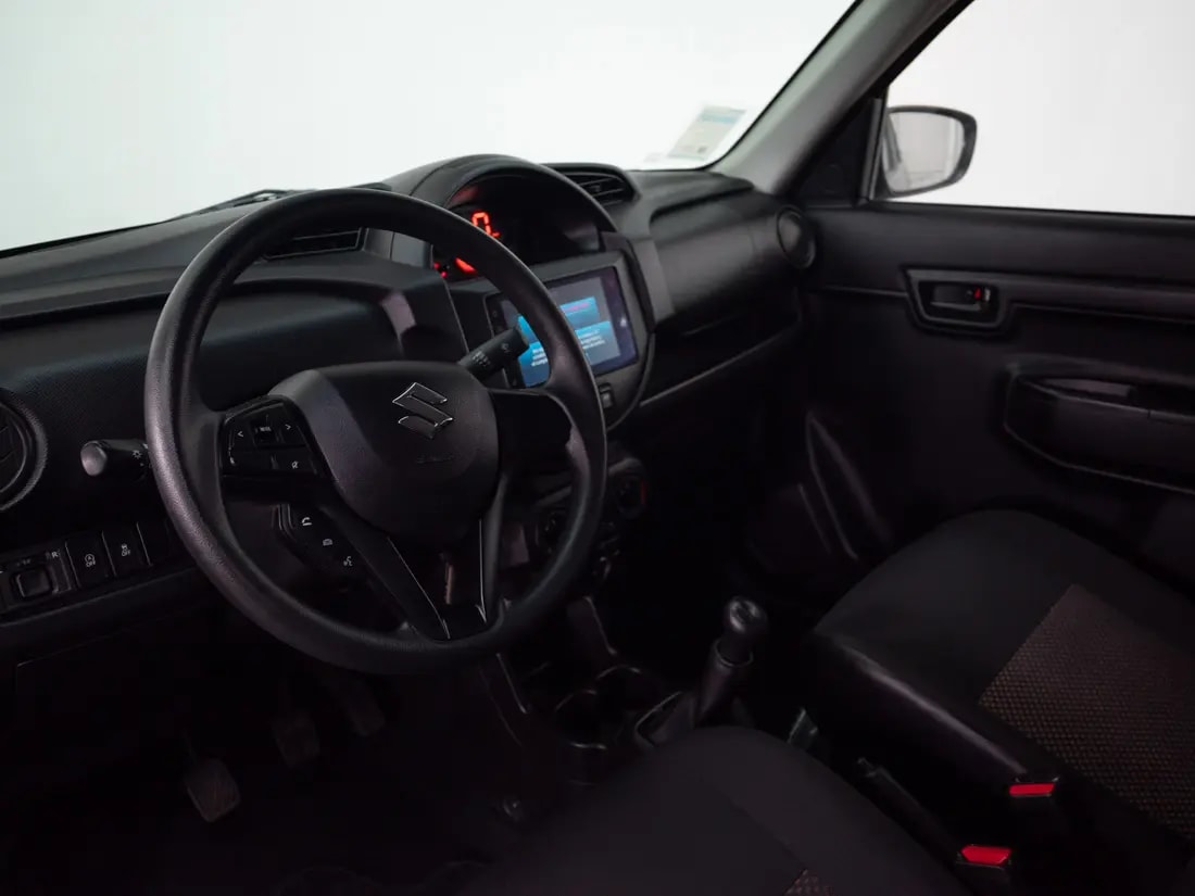 Suzuki Spresso 1.0 Glx Ac Mt año 2025