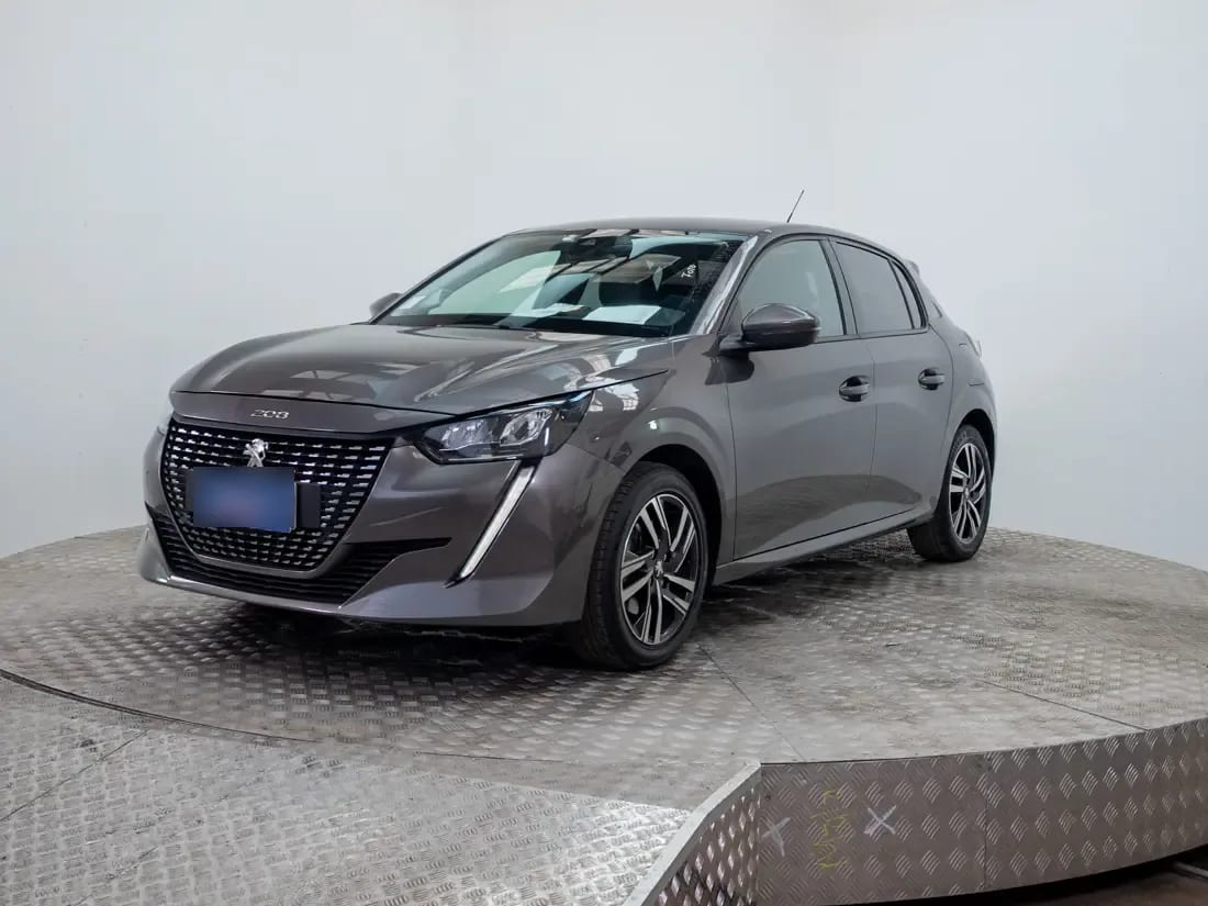 Peugeot 208 208 1.2 Allure Pack Puretech 130 At año 2022