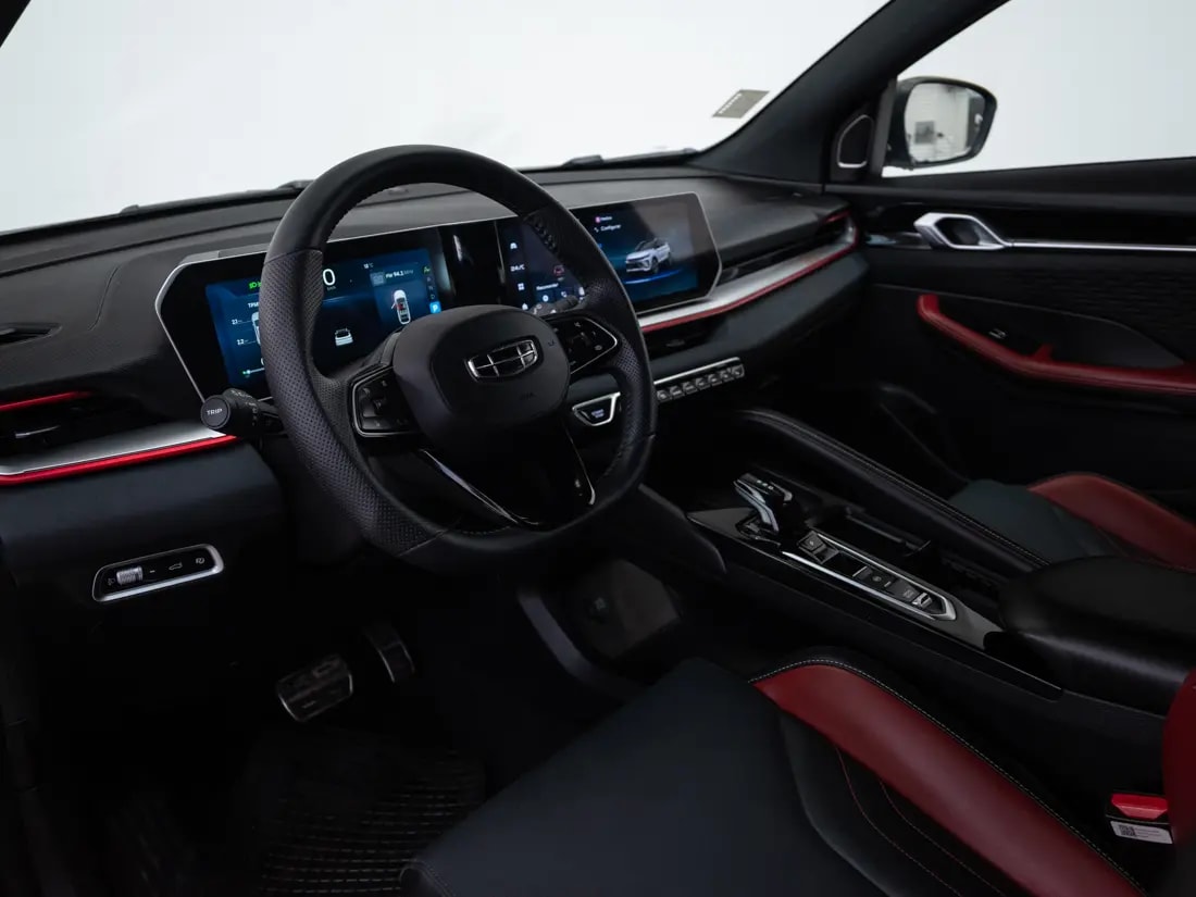 Geely Coolray 1.5 Sport 7dct At año 2023