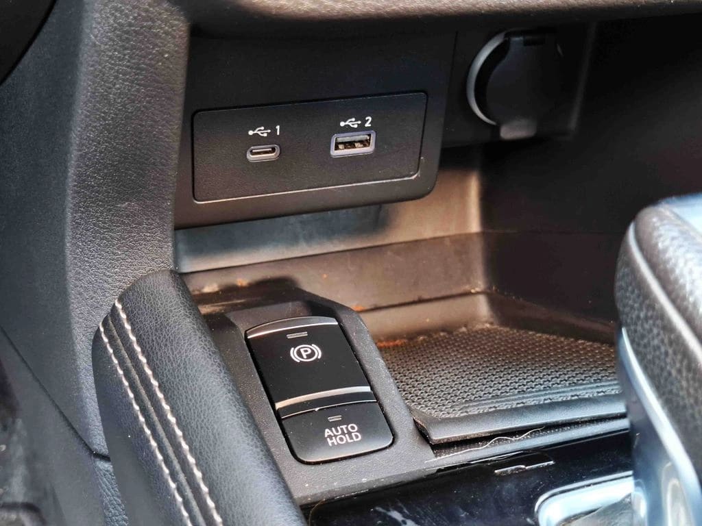 Nissan Kicks 1.6 Exclusive 4x2 Cvt At 5p año 2022