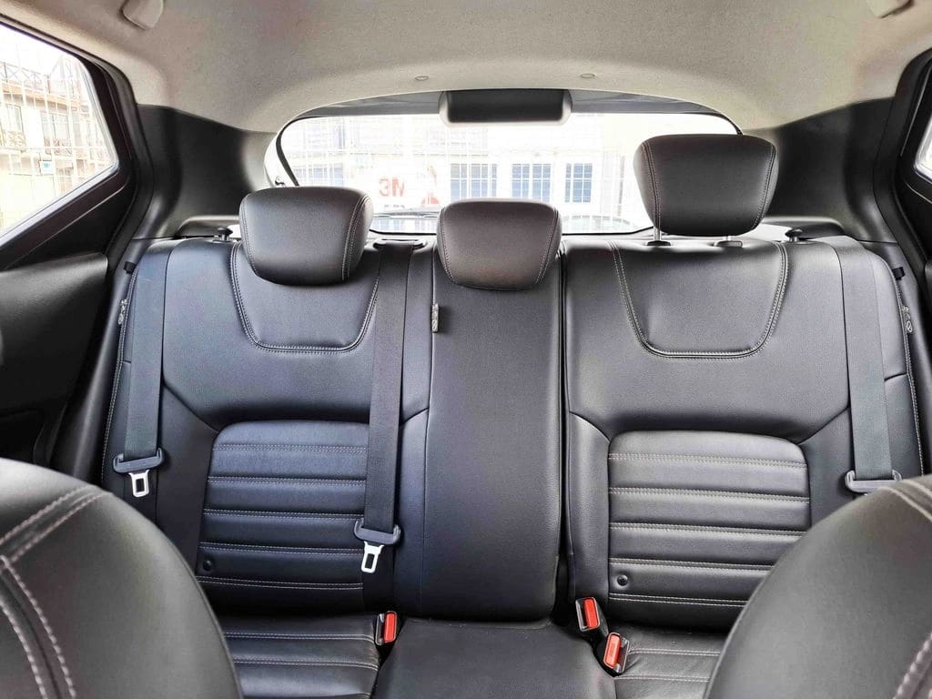 Nissan Kicks 1.6 Exclusive 4x2 Cvt At 5p año 2022