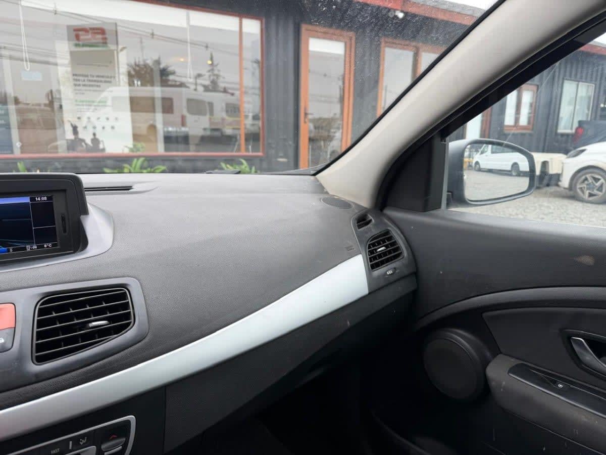 Renault Megane Iii 2.0 Mt6 año 2012
