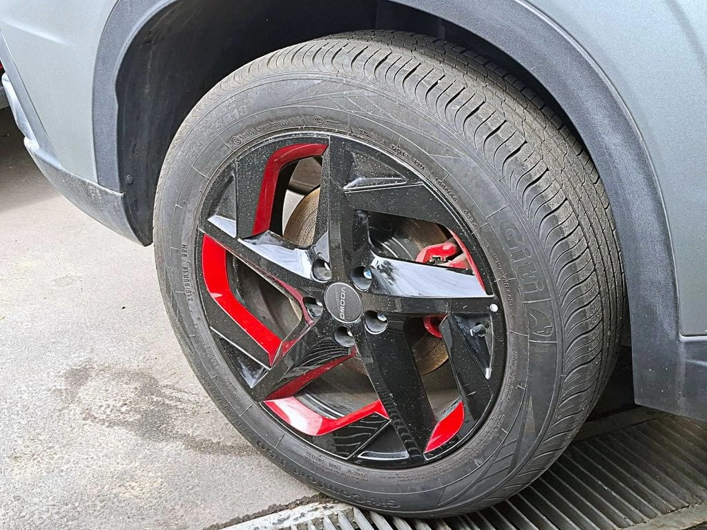 Omoda C5 1.6 T Prestige At año 2024