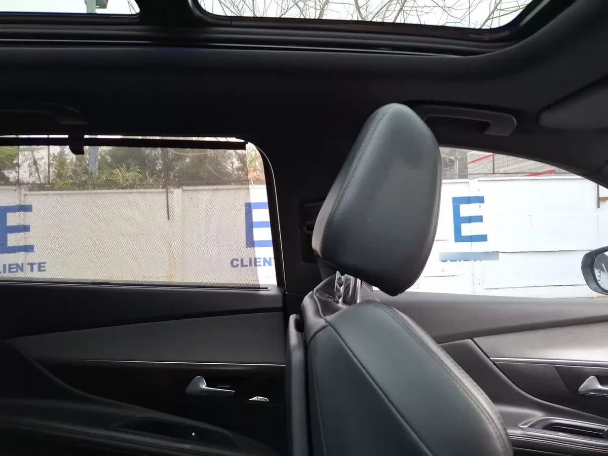 Peugeot 5008 2.0 Gt Bluehdi 180 Eat8 5p año 2020
