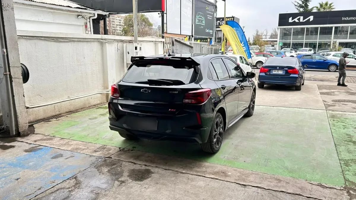 Chevrolet Onix Turbo Hb Rs 1.0 Mt año 2023