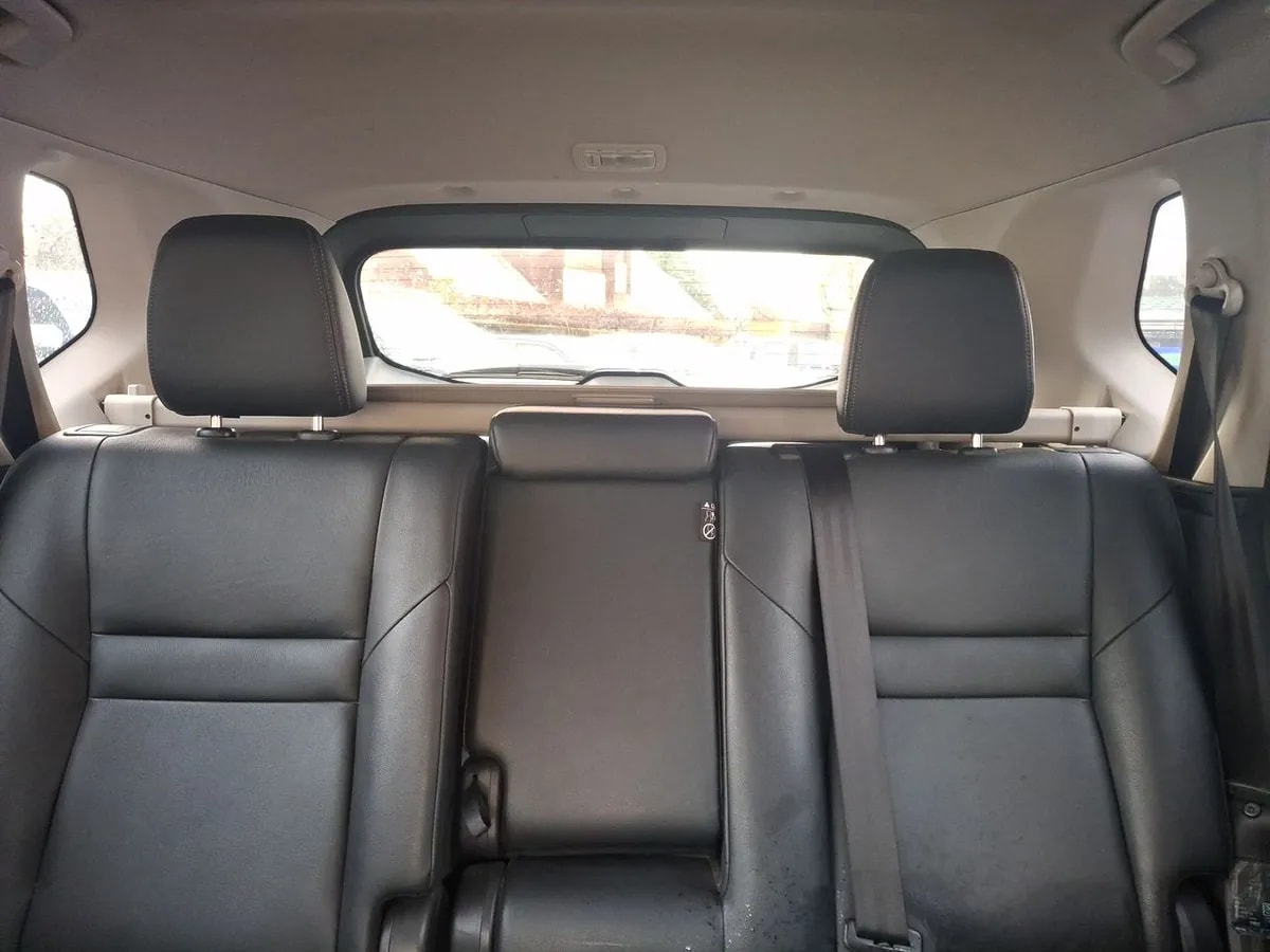 Nissan X-Trail 2.5 Exclusive 4x4 3row Cvt At 5p año 2024