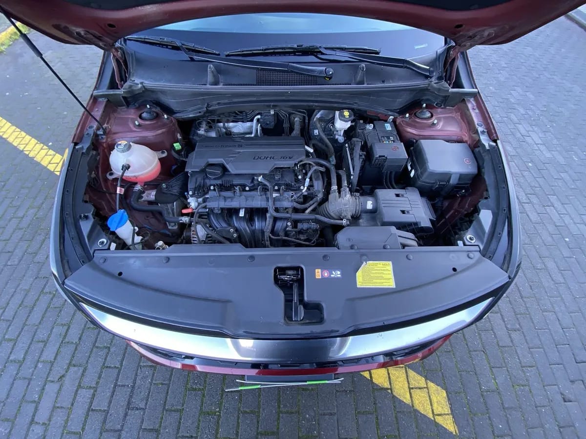 Kia Sportage 2.0 Ex Benc Awd 6at 5p año 2023