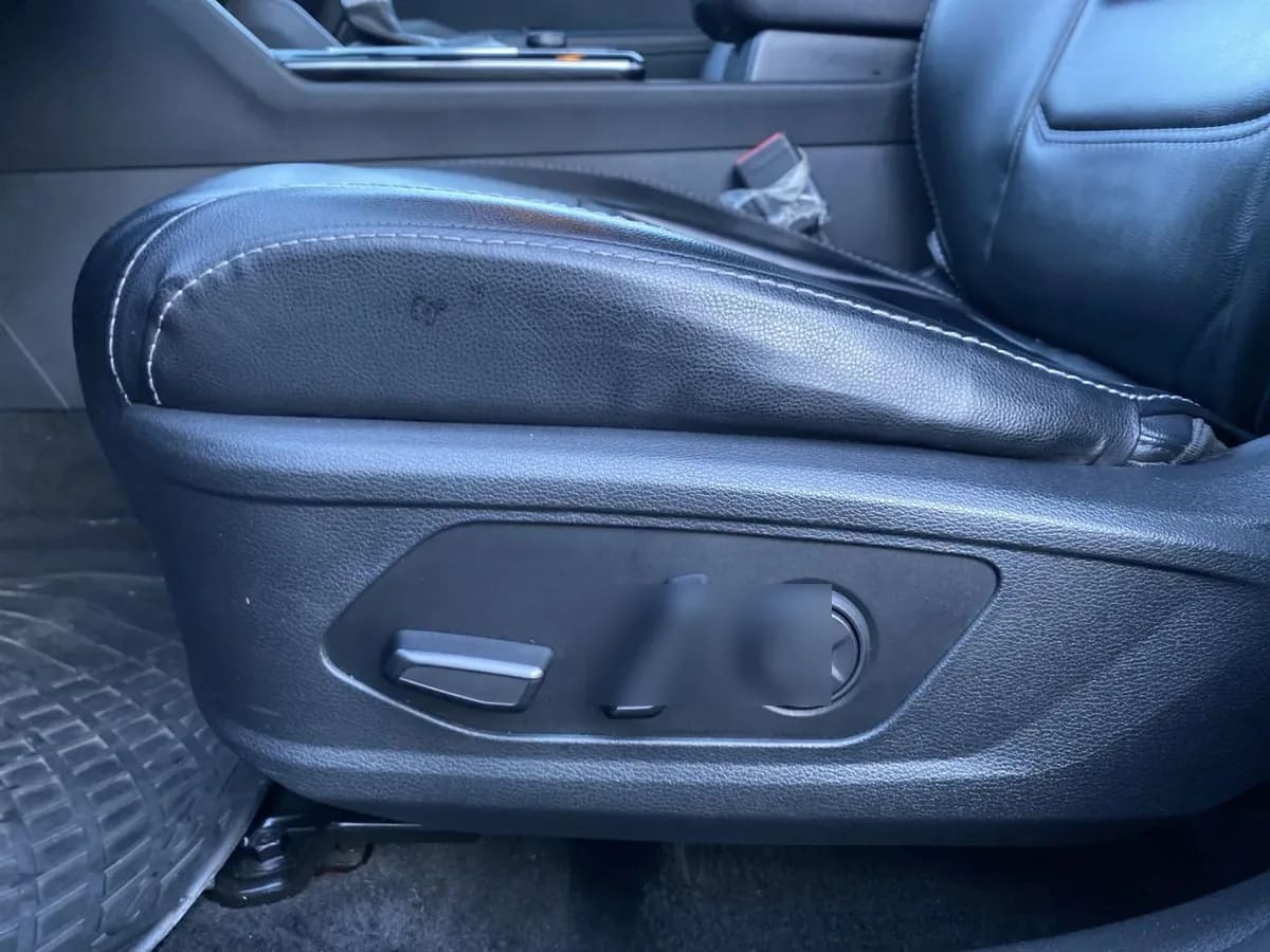 Kia Sportage 2.0 Ex Benc Awd 6at 5p año 2023