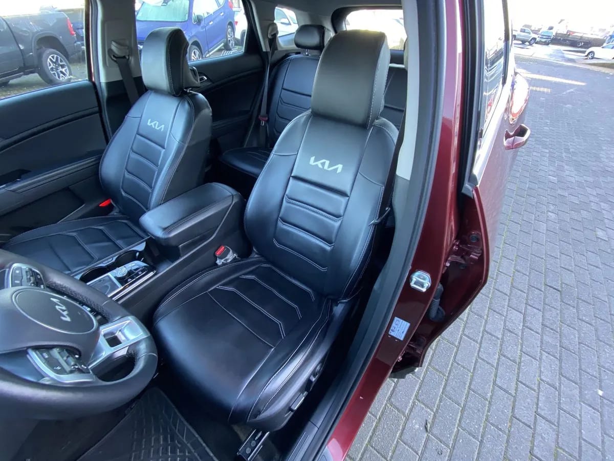 Kia Sportage 2.0 Ex Benc Awd 6at 5p año 2023
