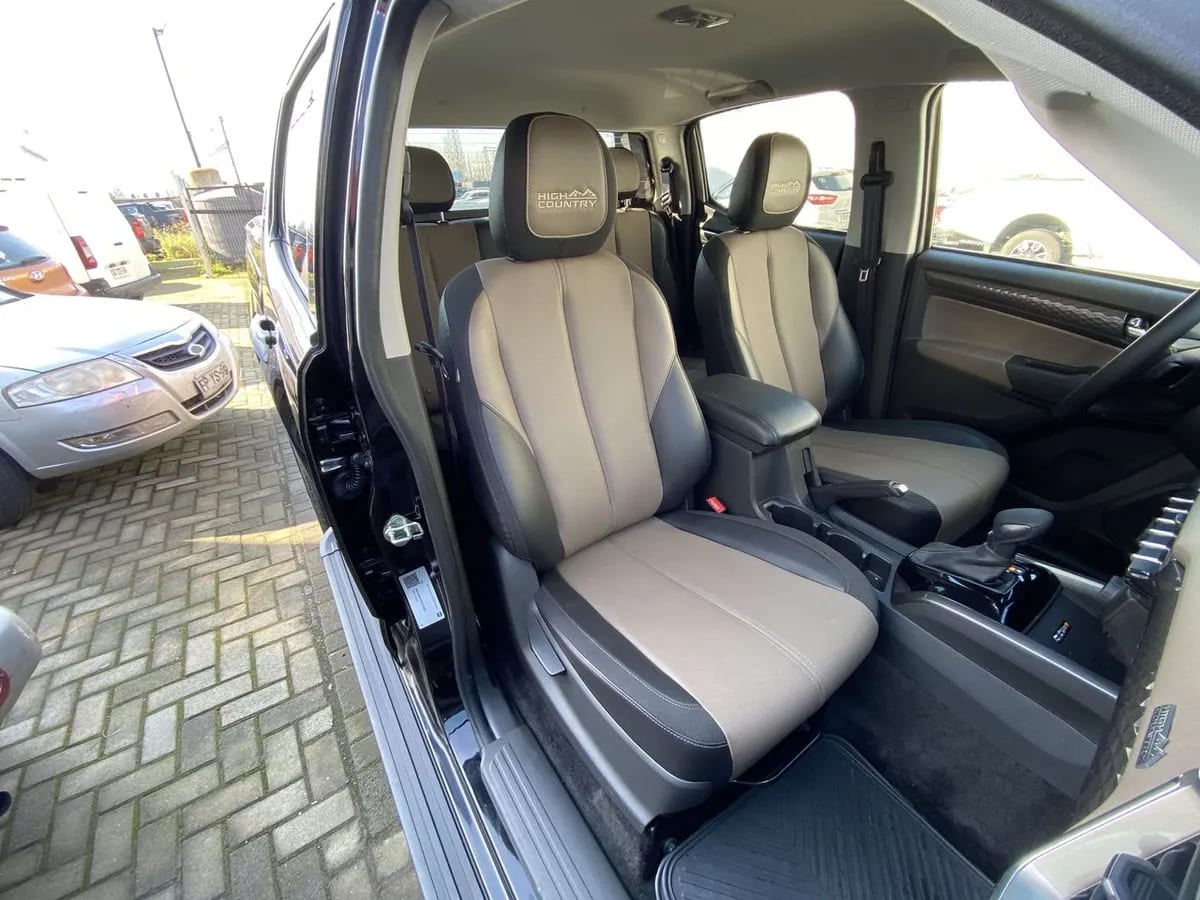 Chevrolet Colorado 2.8 High Country Diesel 4wd At 4p año 2026