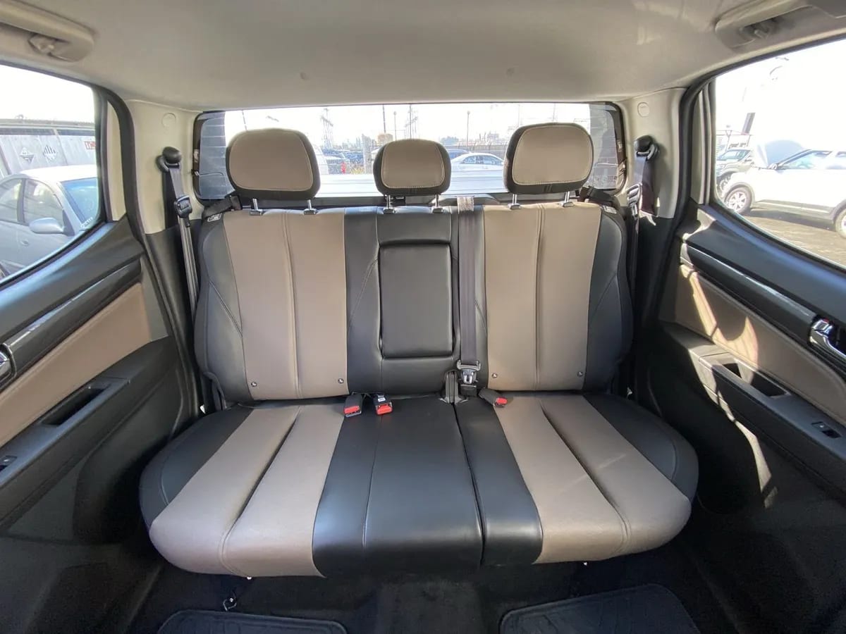 Chevrolet Colorado 2.8 High Country Diesel 4wd At 4p año 2026