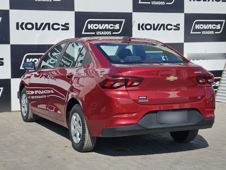 Chevrolet Onix 1.0t Lt Mt año 2024