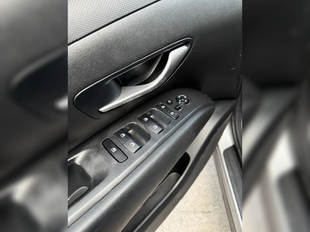 Hyundai Tucson 2.0 Nx4 Plus At 4x2 año 2024