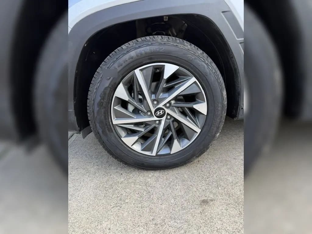 Hyundai Tucson 2.0 Nx4 Plus At 4x2 año 2024