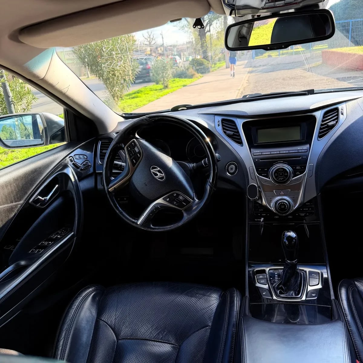HYUNDAI AZERA 3.0 Hg At año 2013