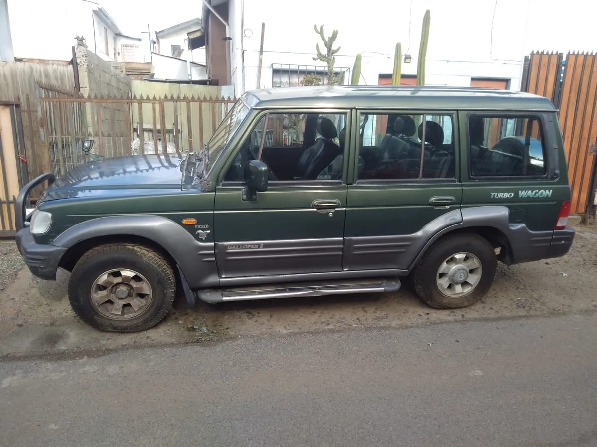 HYUNDAI GALLOPER 2.5 Ex Sw Tdi Full Mt Diesel año 2001
