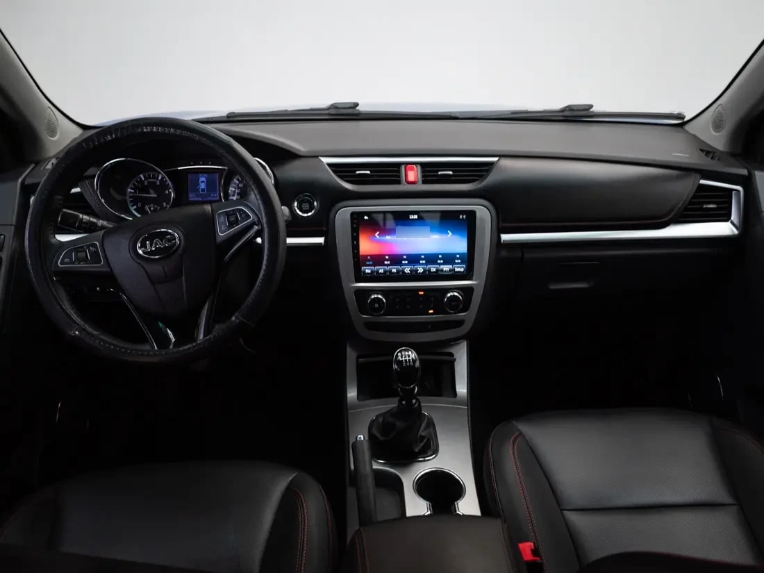 JAC T8 2.0 Advance Mt 4x2 Diesel año 2023