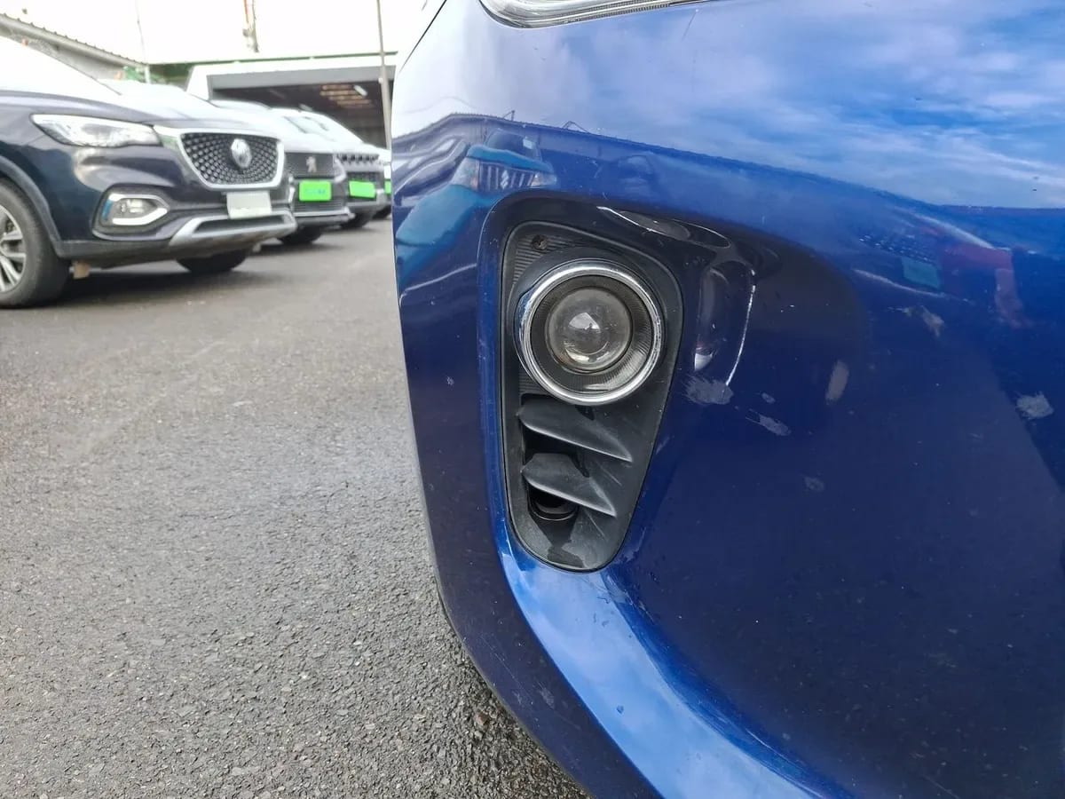 Kia Rio 5 1.4 Ex 4x2 Ac Ci 6mt 5p año 2021