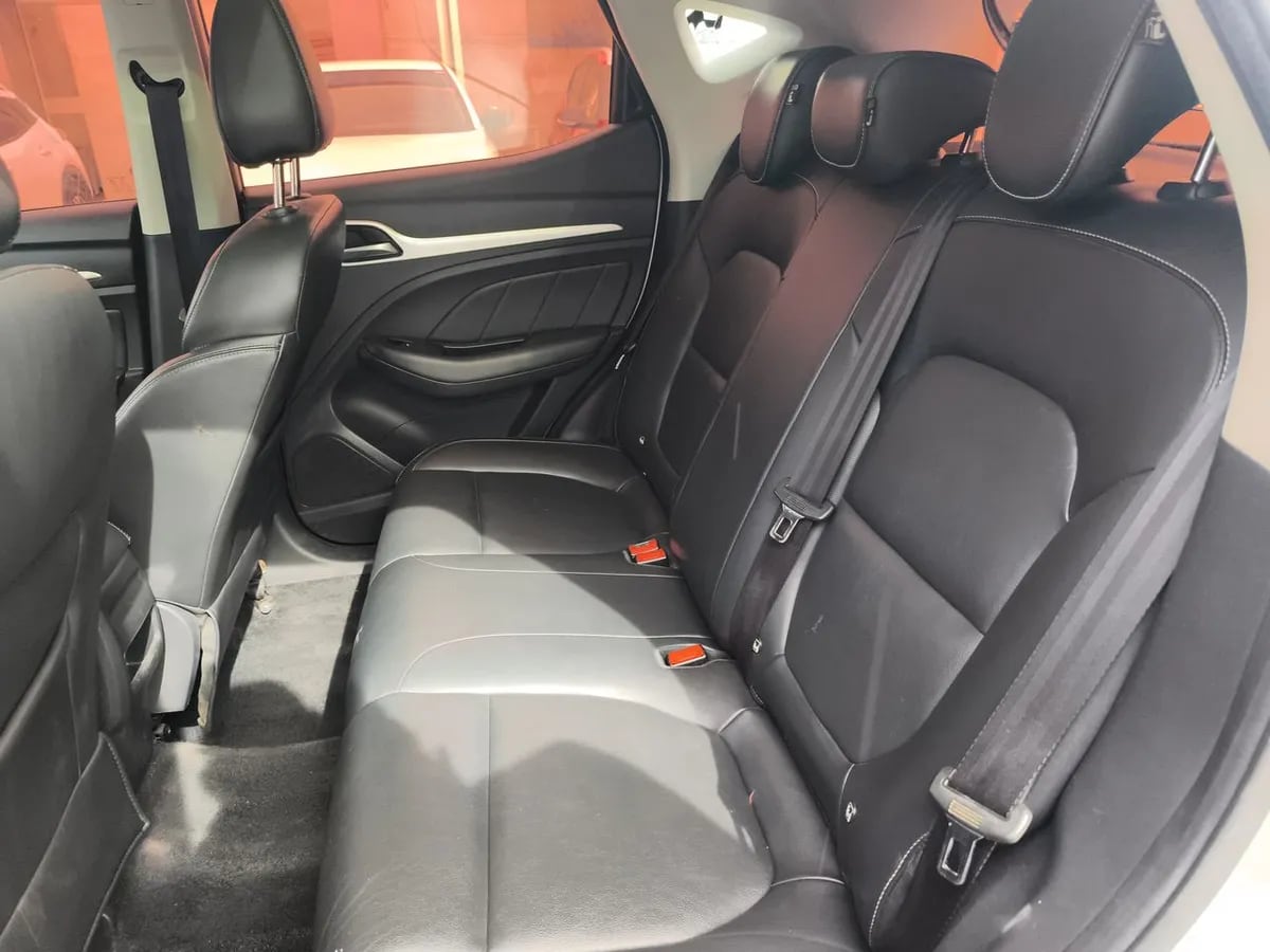 MG Mg Zs 1.5 Comfort 4x2 At 5p año 2021