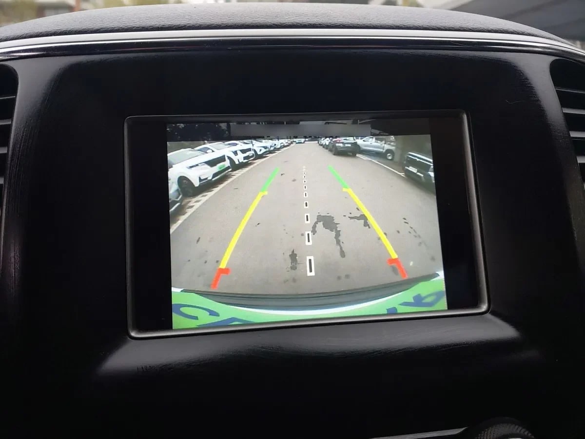 Jeep Grand Cherokee 3.6 Laredo 4x2 At 5p año 2019