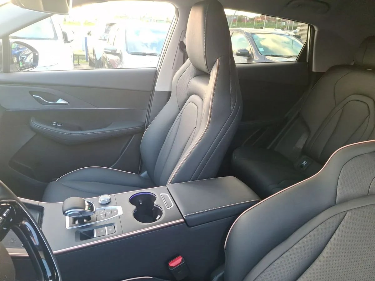 Omoda C5 1.6t Prestige 4x2 Dct At 5p año 2026