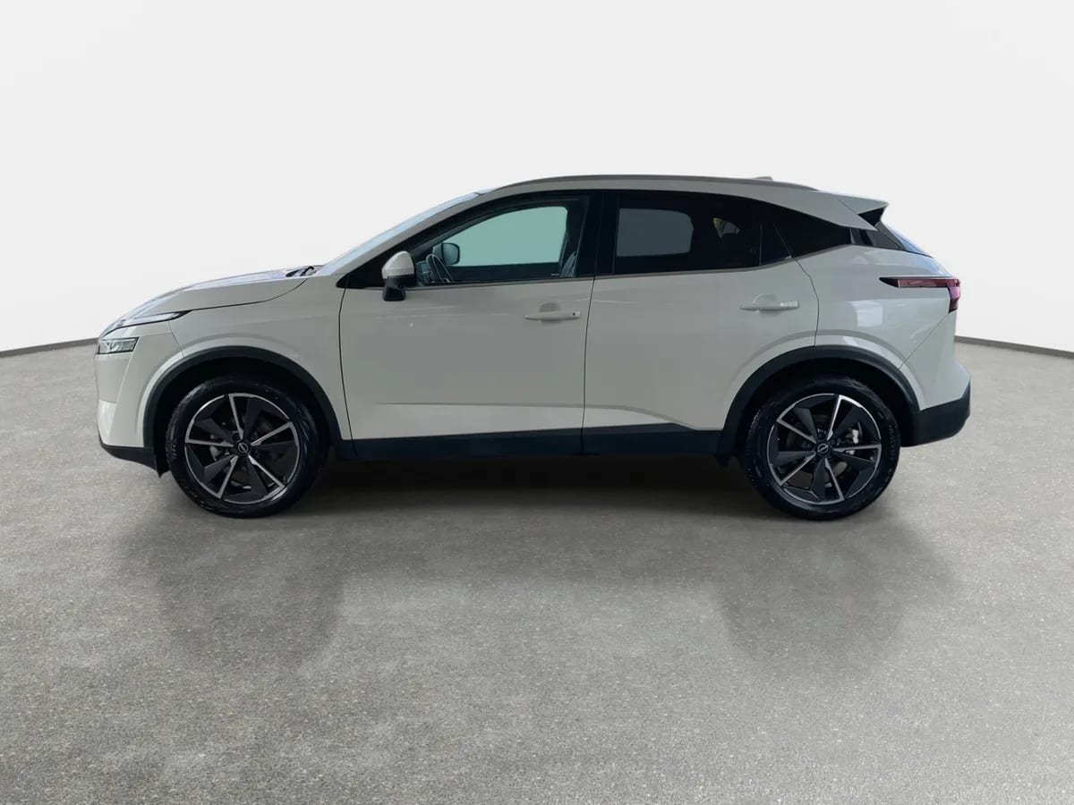 Nissan Qashqai 1.3t Advance 2wd Cvt At 5p año 2025