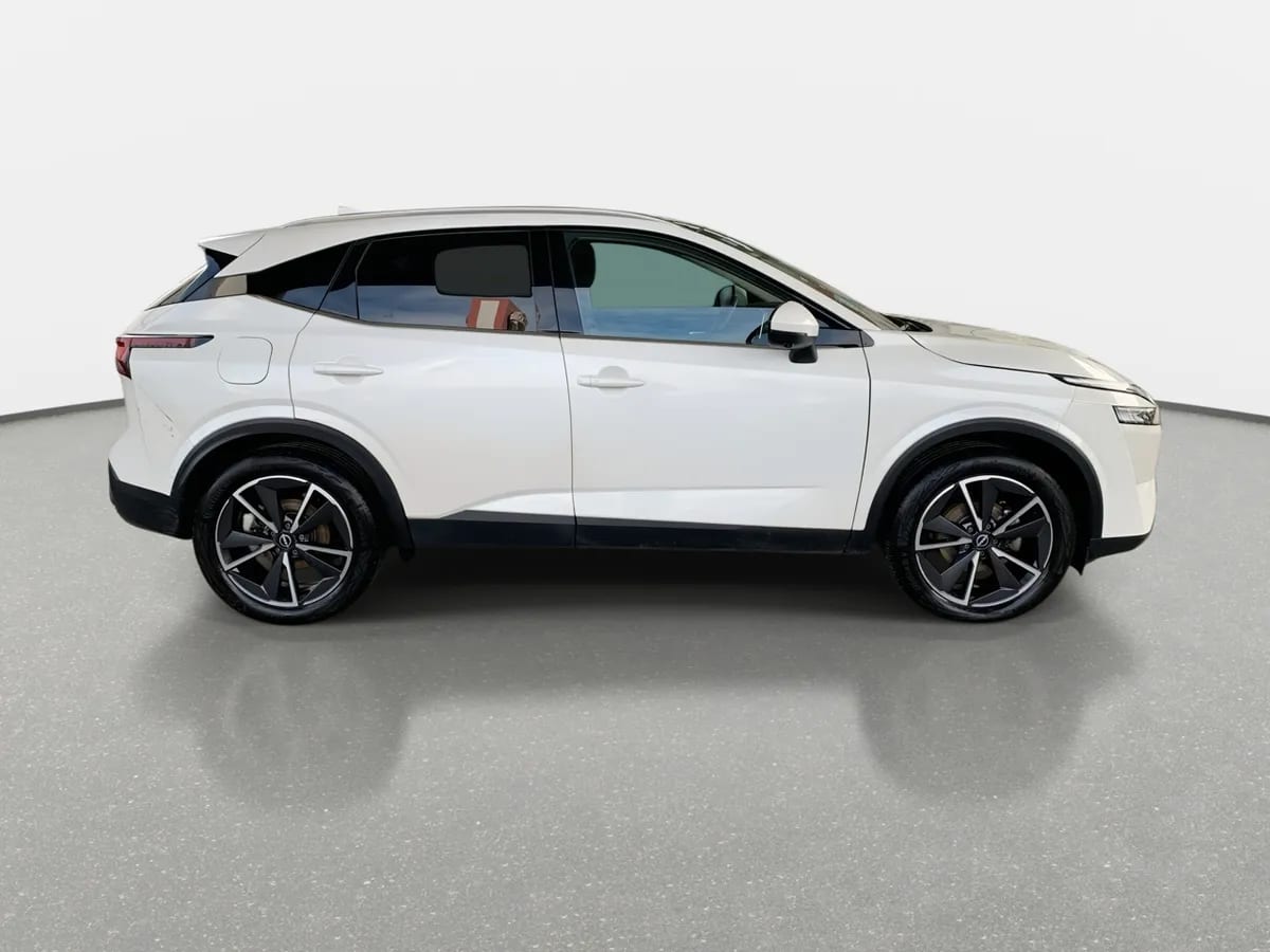 Nissan Qashqai 1.3t Advance 2wd Cvt At 5p año 2025