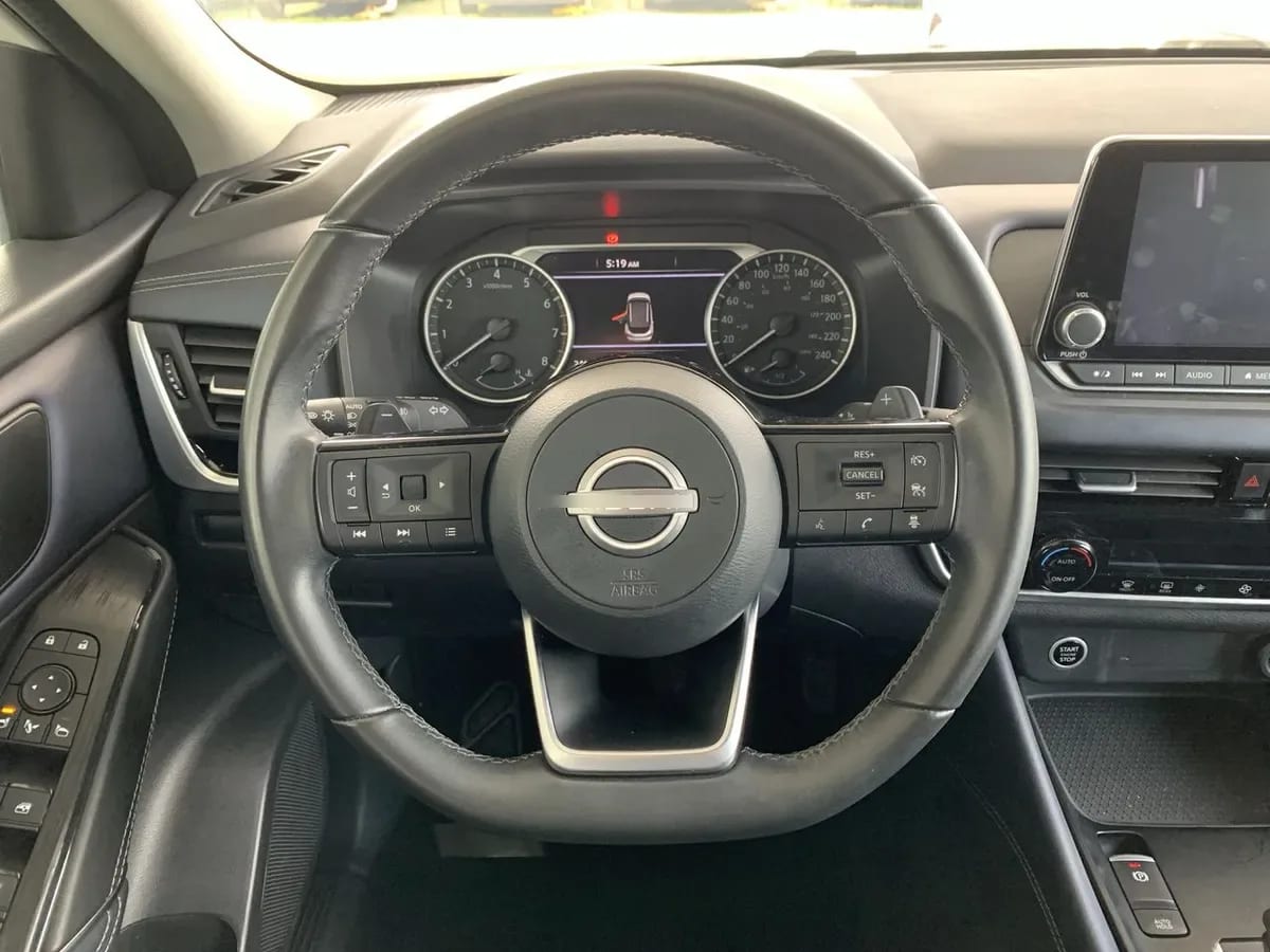 Nissan Qashqai 1.3t Advance 2wd Cvt At 5p año 2025