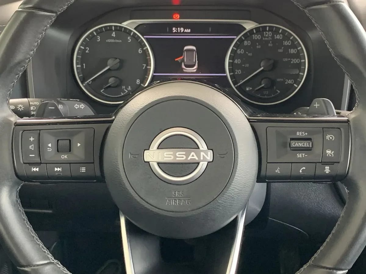 Nissan Qashqai 1.3t Advance 2wd Cvt At 5p año 2025
