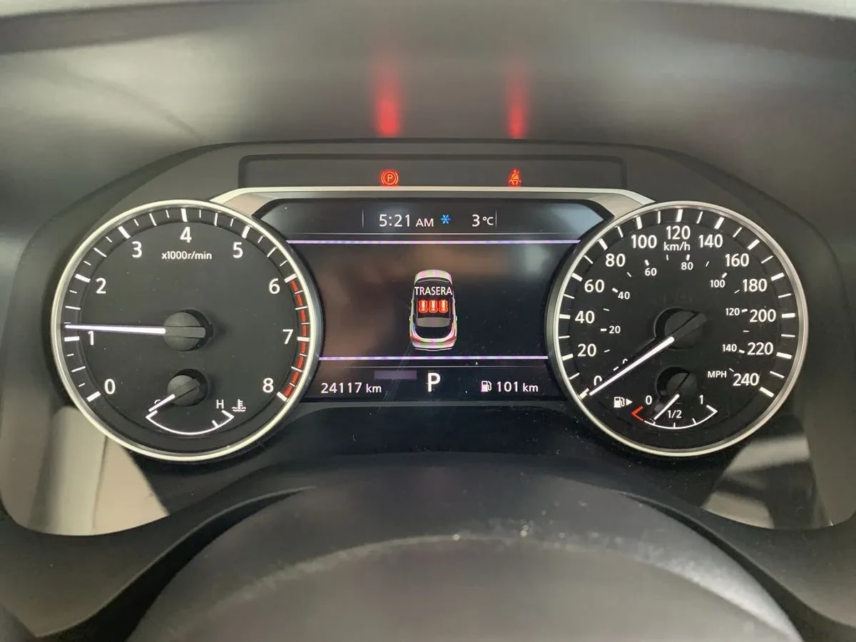 Nissan Qashqai 1.3t Advance 2wd Cvt At 5p año 2025