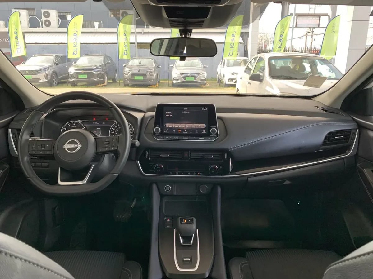 Nissan Qashqai 1.3t Advance 2wd Cvt At 5p año 2025
